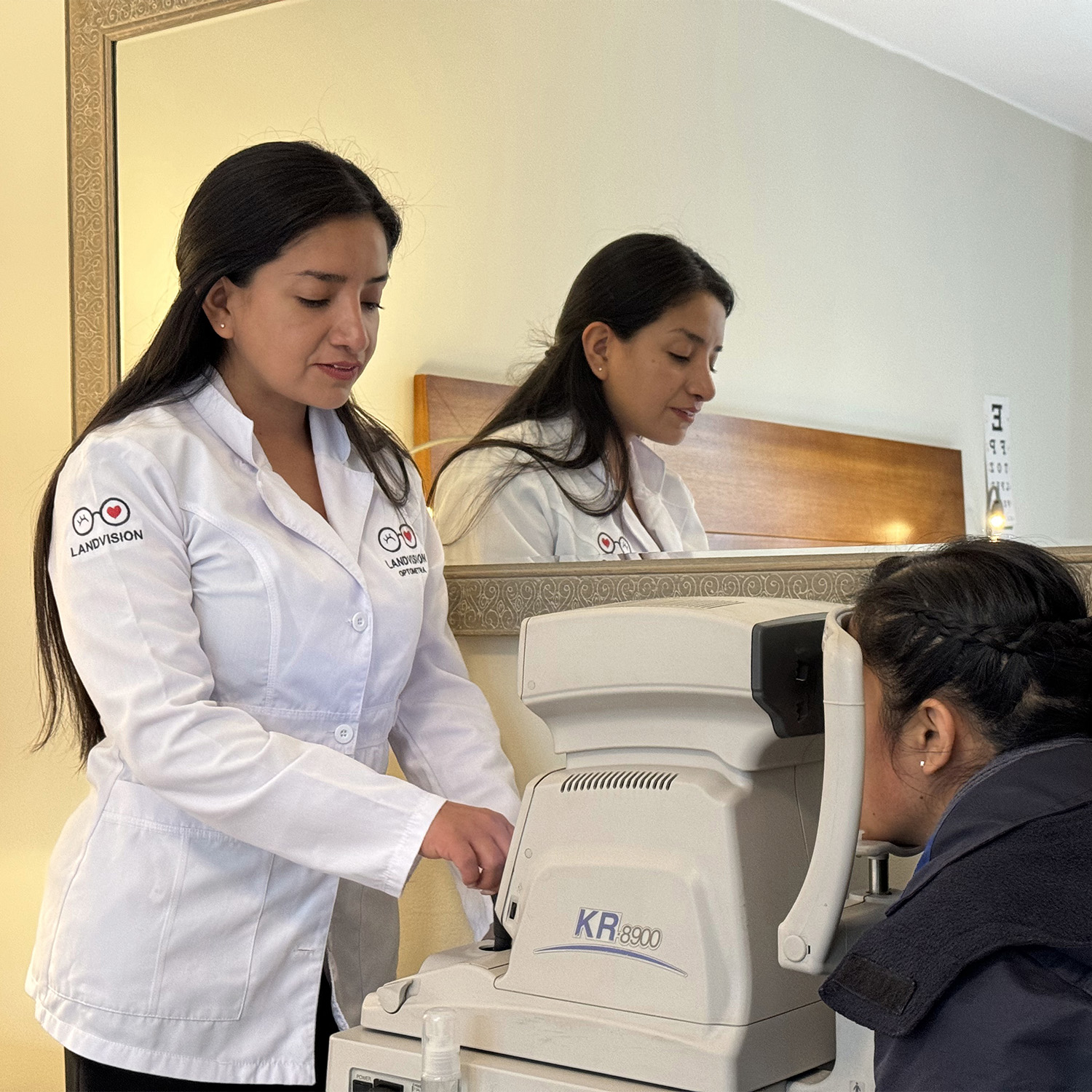 Atención visual profesional en LANDVISION Cusco